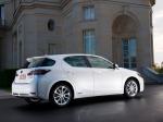 Lexus CT200h 2010 года (US)